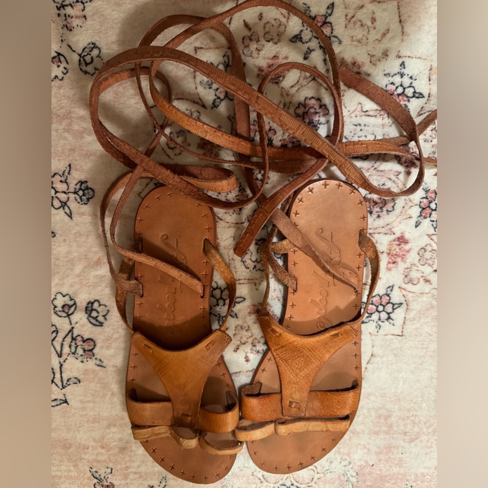 Free People Tan Leather Gladiator Sandals Size 37